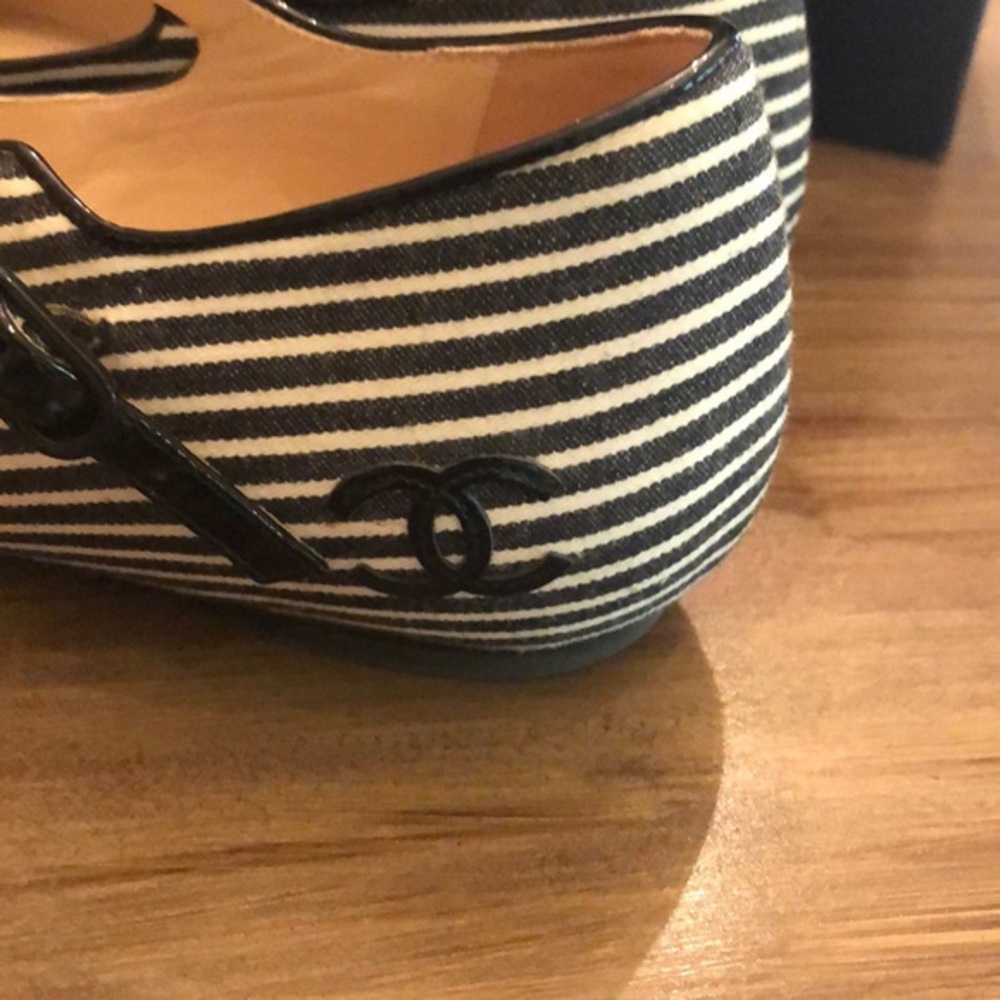 🔖SOLD🔖 EUC! Chanel Mary Jane Flats 39 - Picture 9 of 15